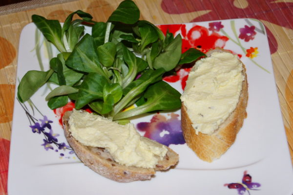 Pasta jajeczna – przepis podstawowy